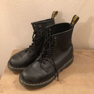 Barely worn, soft leather black Dr. Martens